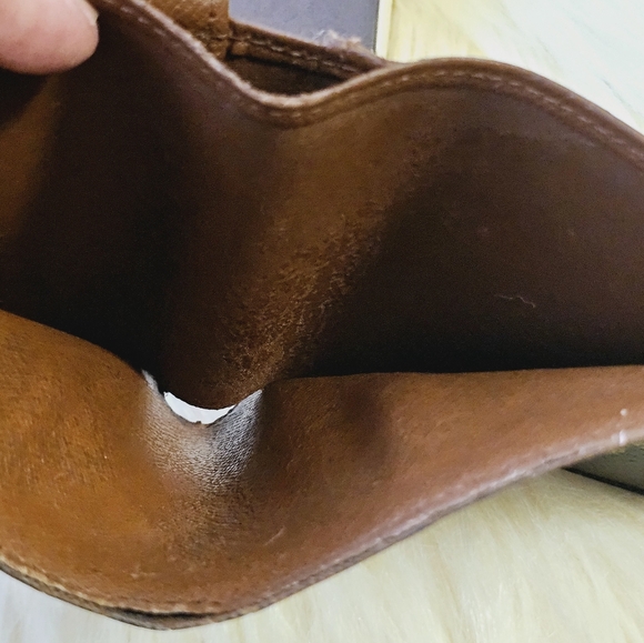 ❣️Louis Vuitton Men's Marco Wallet❣️ - Picture 12 of 17